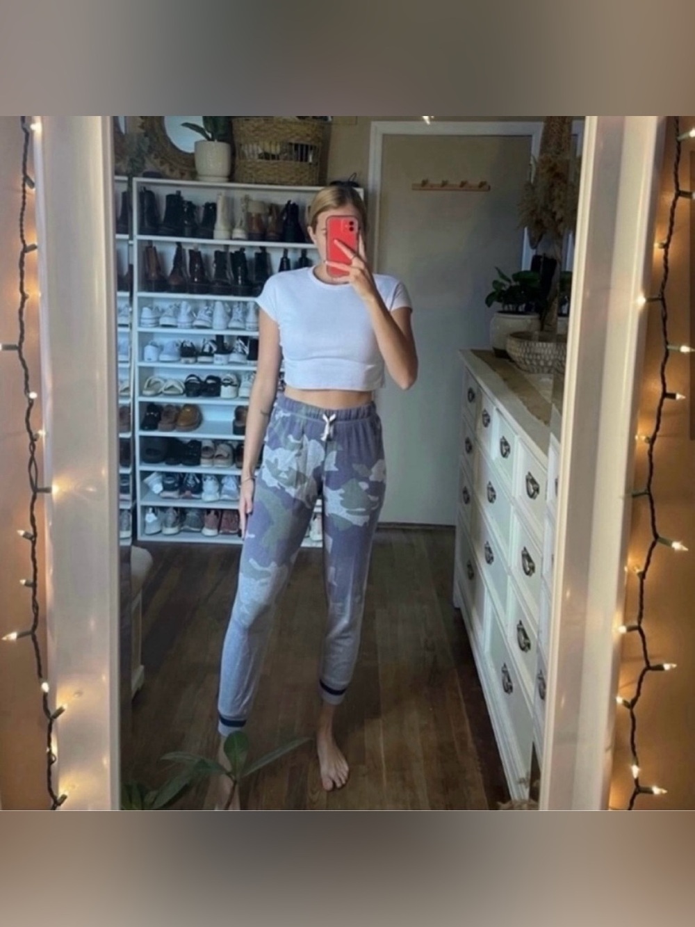 Vanilla star ombre grey and camo high waisted sweatpants size medium